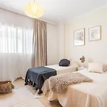 Apartamento Modern Bright And Welcoming Ocean View Puerto de Santiago (Tenerife)
